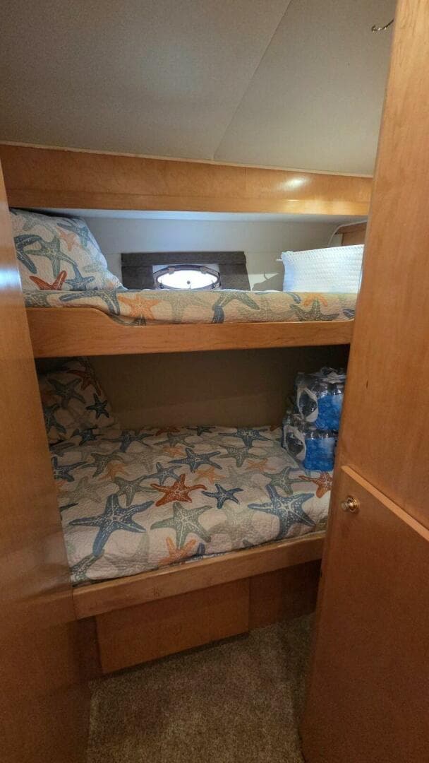 1998 Navigator 5300 — photo 65