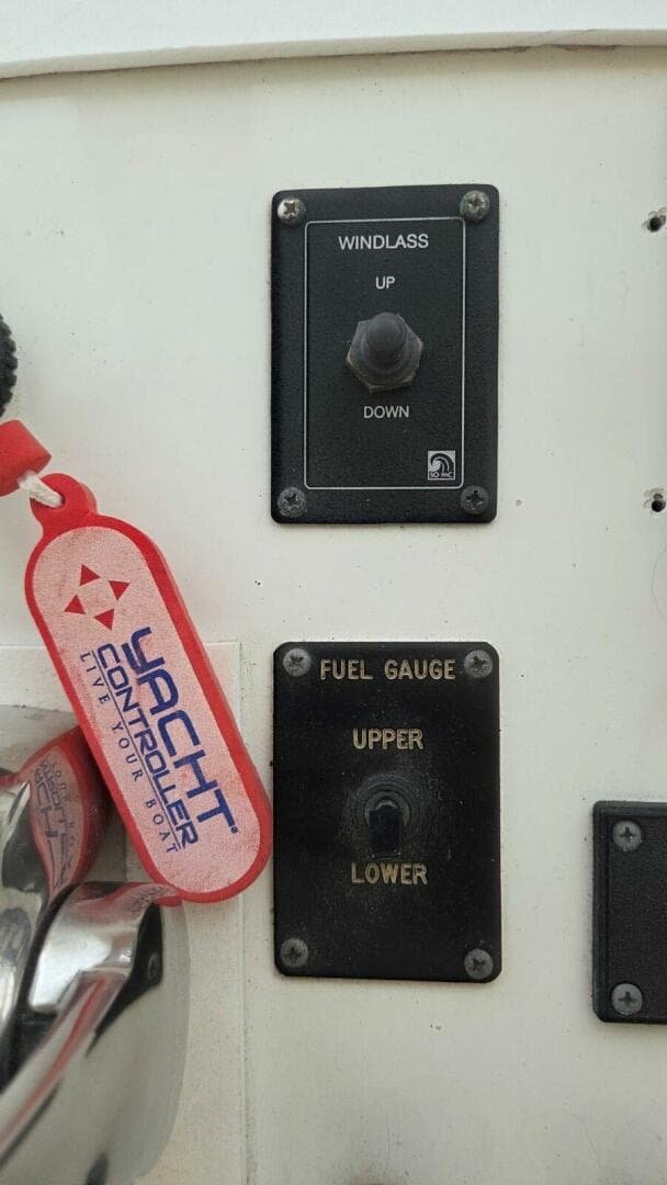 1998 Navigator 5300 — photo 50