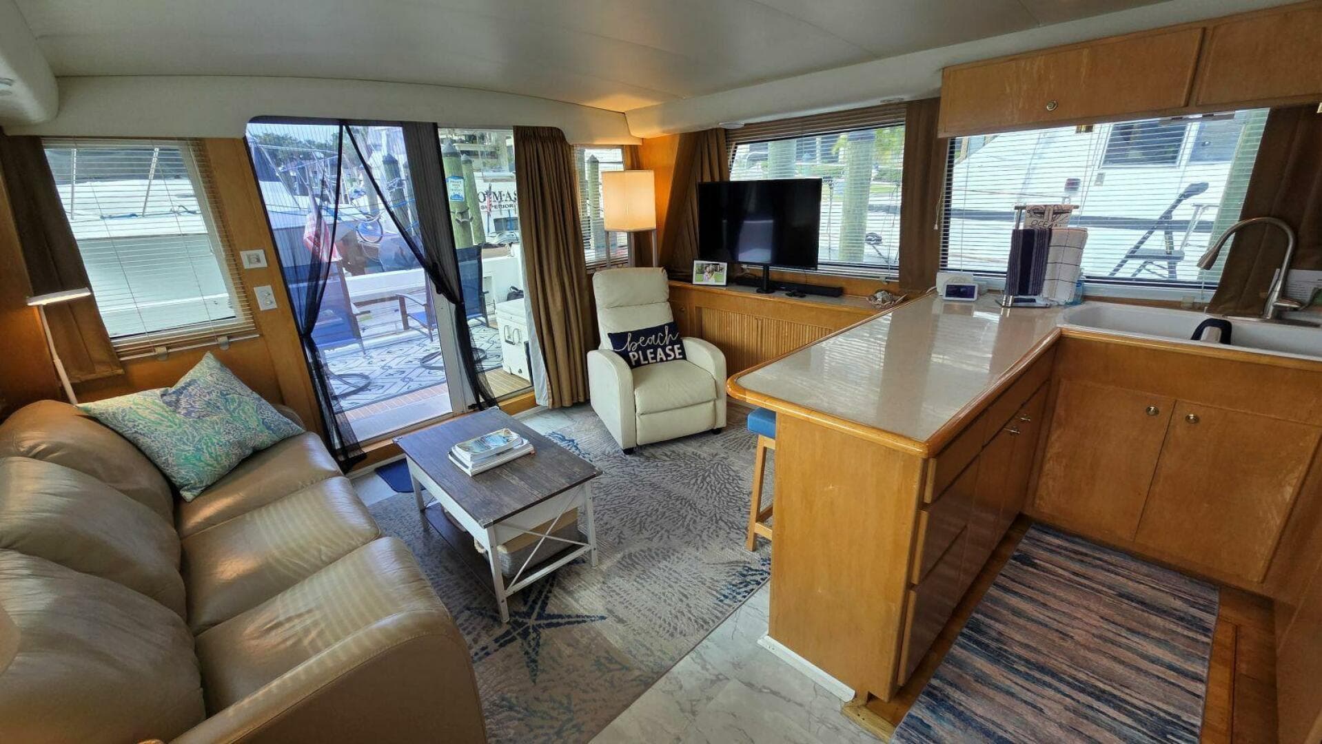 1998 Navigator 5300 — photo 25