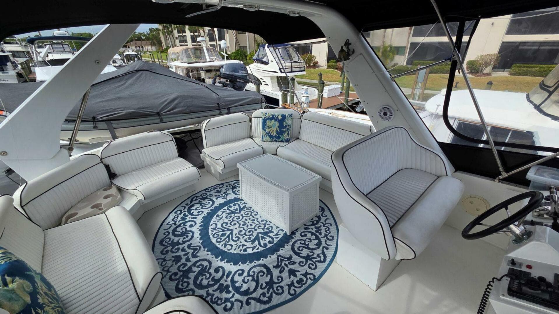 1998 Navigator 5300 — photo 52