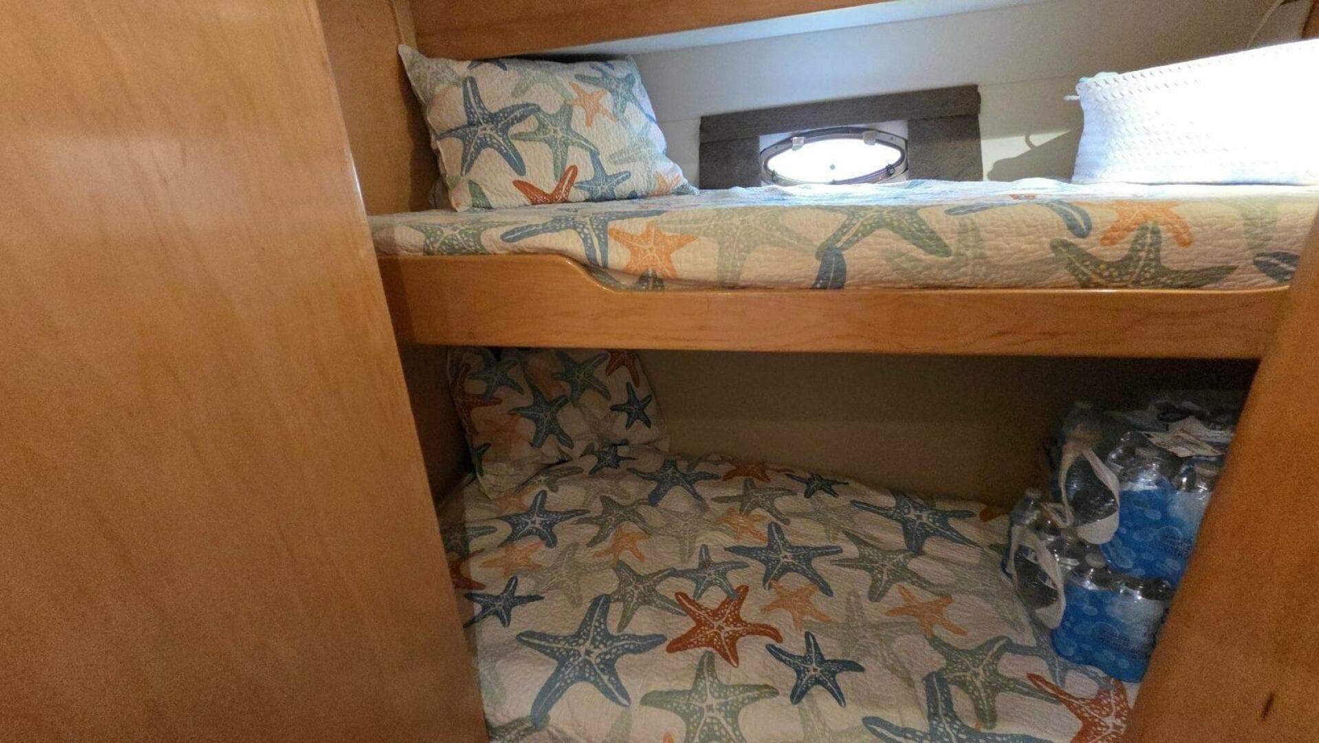 1998 Navigator 5300 — photo 67