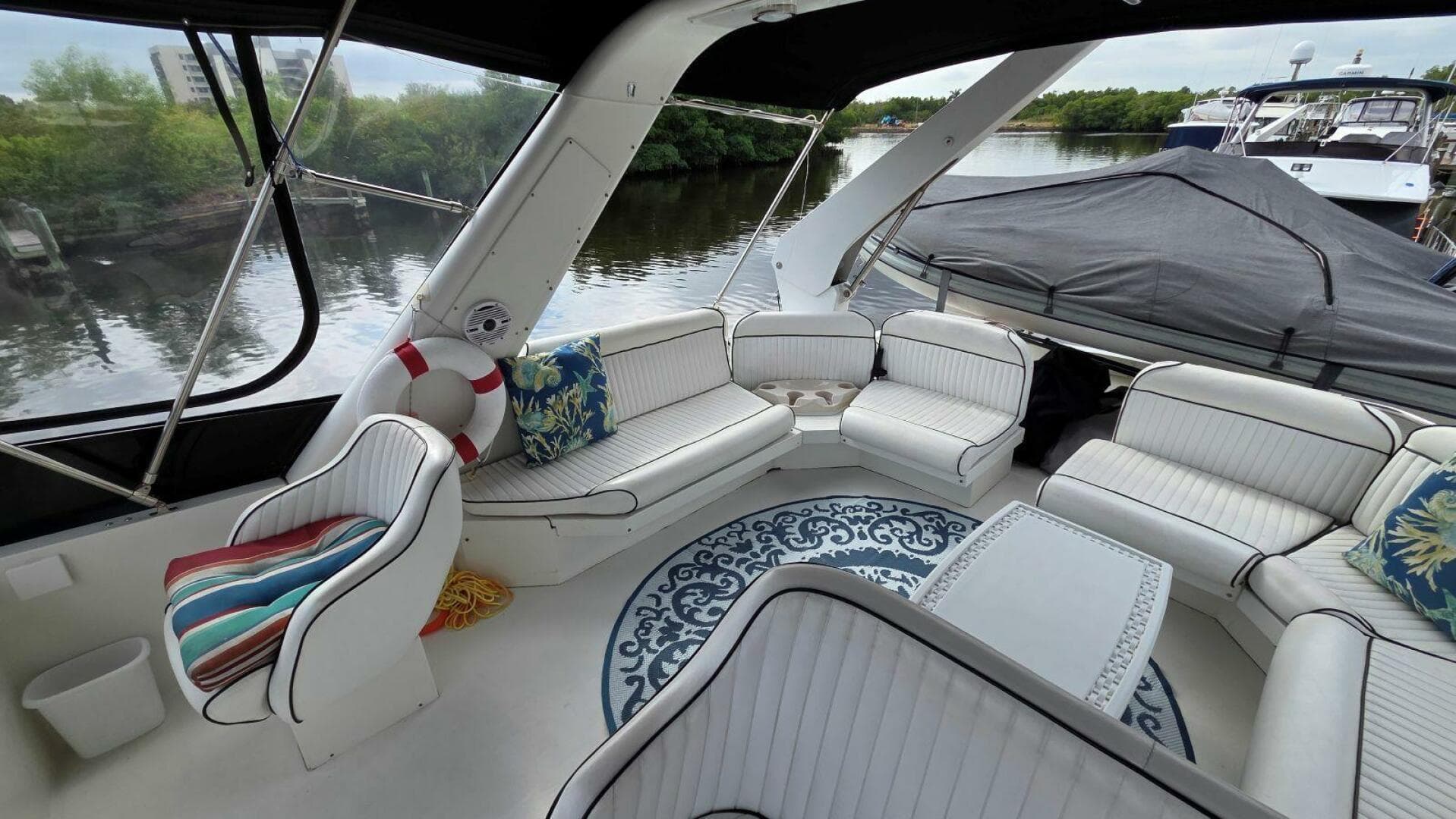 1998 Navigator 5300 — photo 59