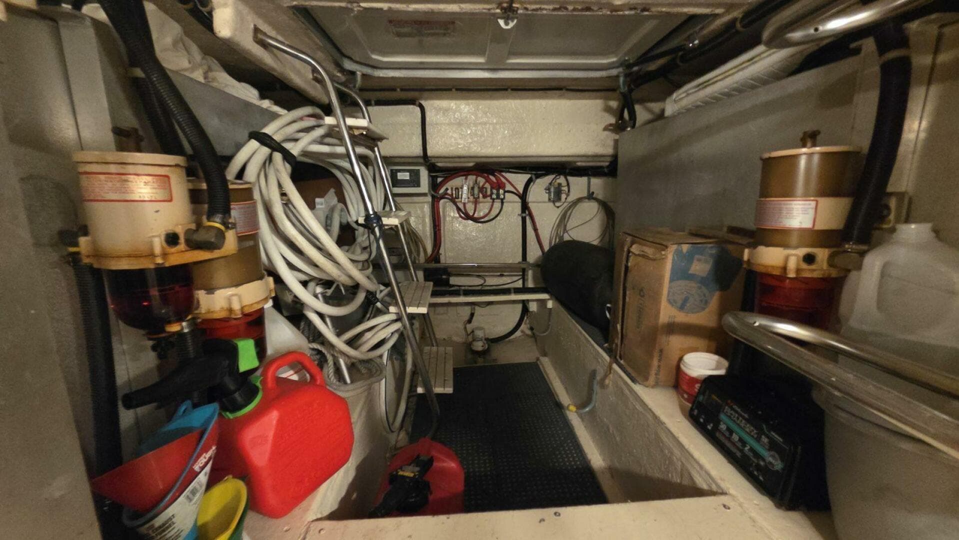 1998 Navigator 5300 — photo 94