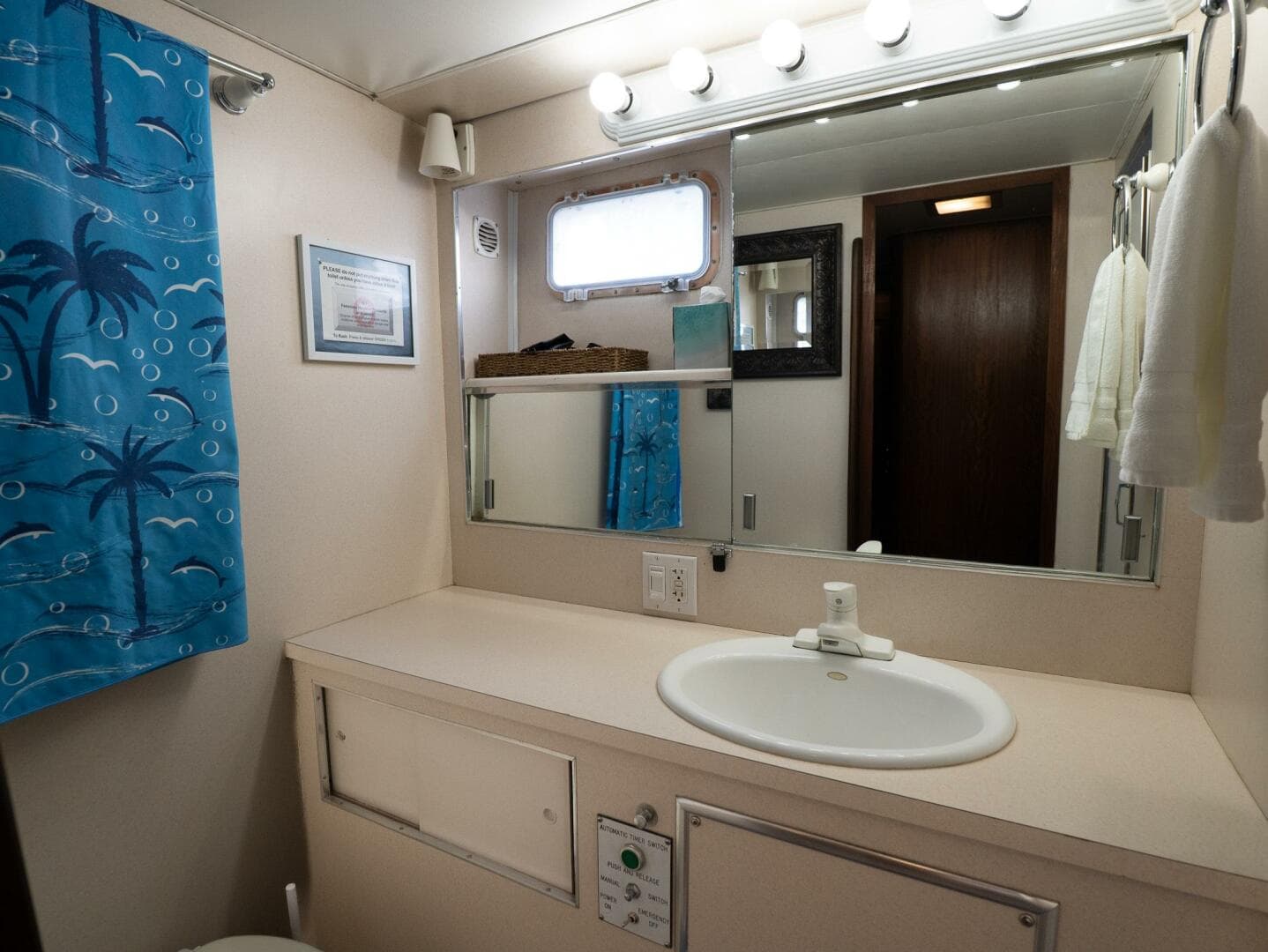 1975 Hatteras 58 Yacht Fisherman — photo 21