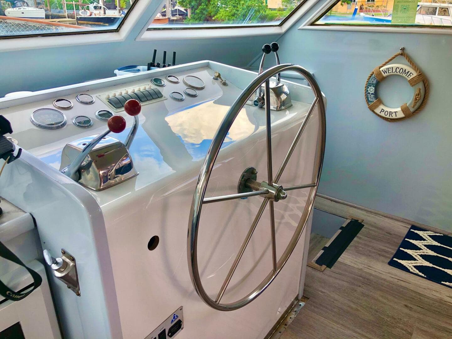 1975 Hatteras 58 Yacht Fisherman — photo 11