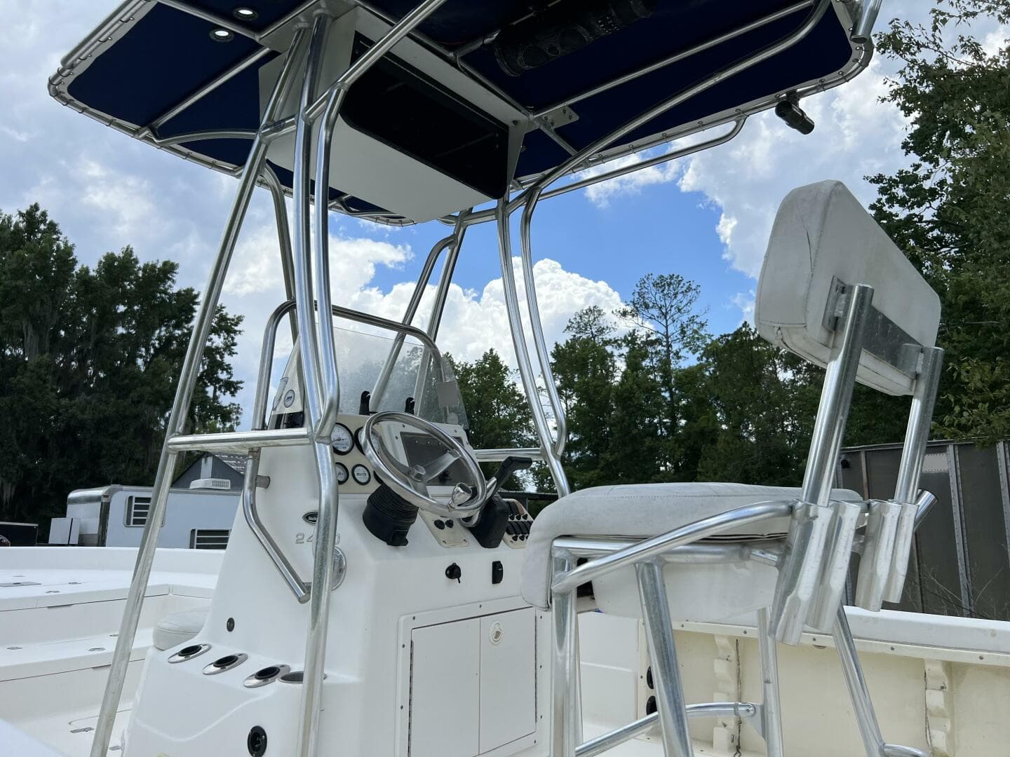 2008 Nauticstar 2400 Nauticbay — photo 3