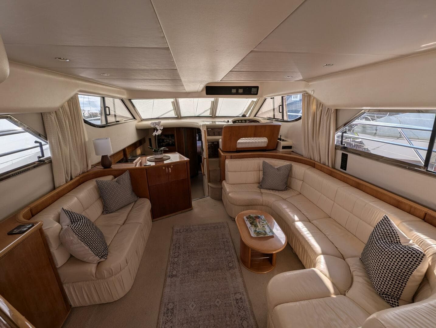 1998 Viking Princess Sport Cruiser — photo 18