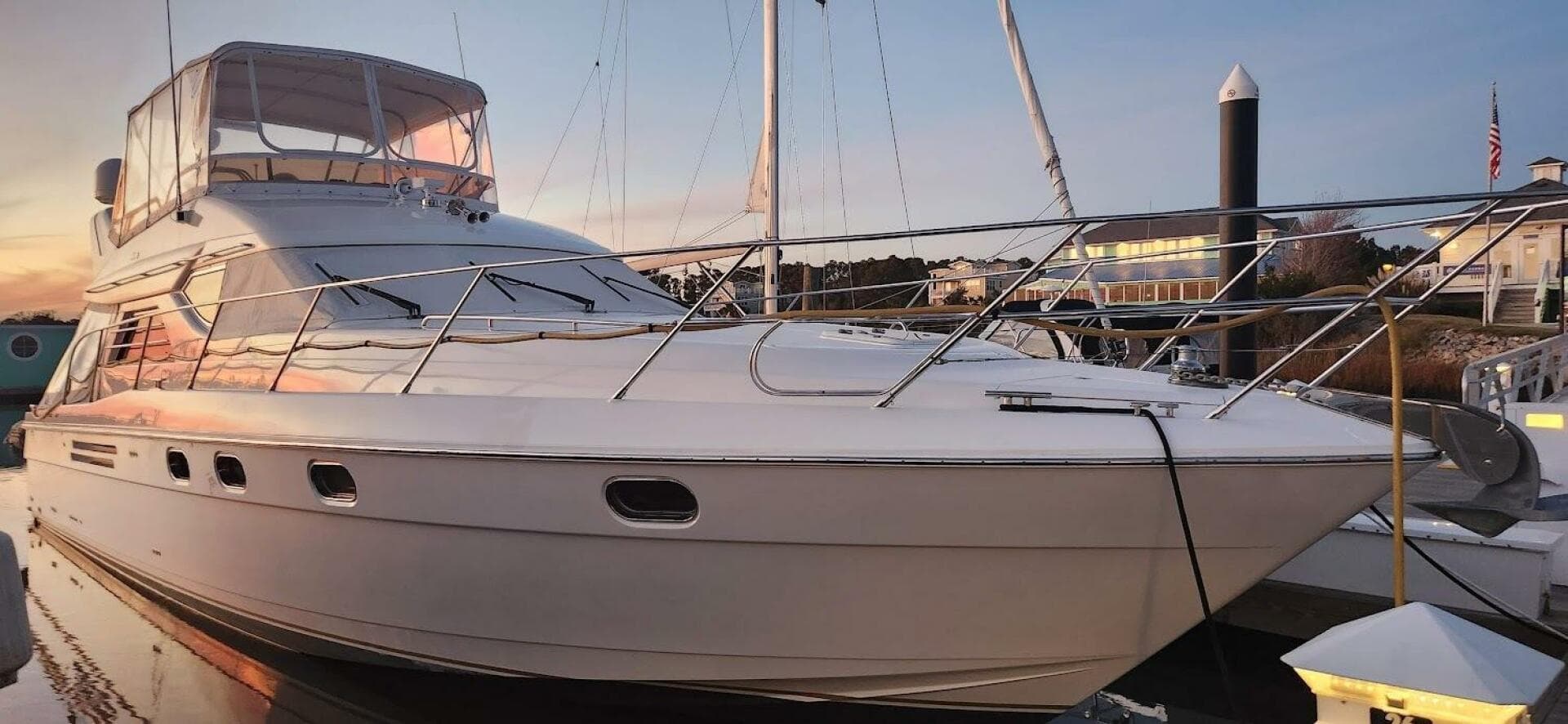 1998 Viking Princess Sport Cruiser — photo 83