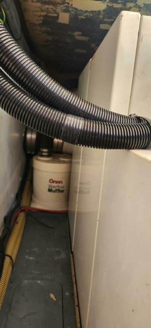 1998 Viking Princess Sport Cruiser — photo 68