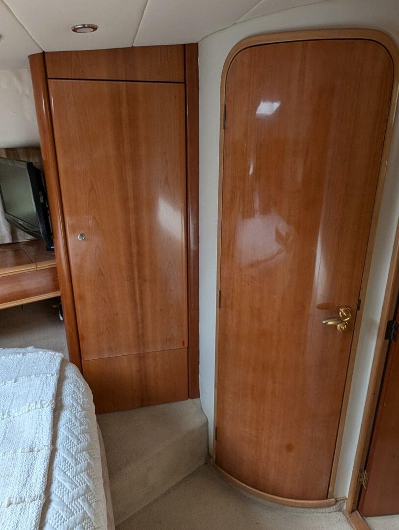 1998 Viking Princess Sport Cruiser — photo 55