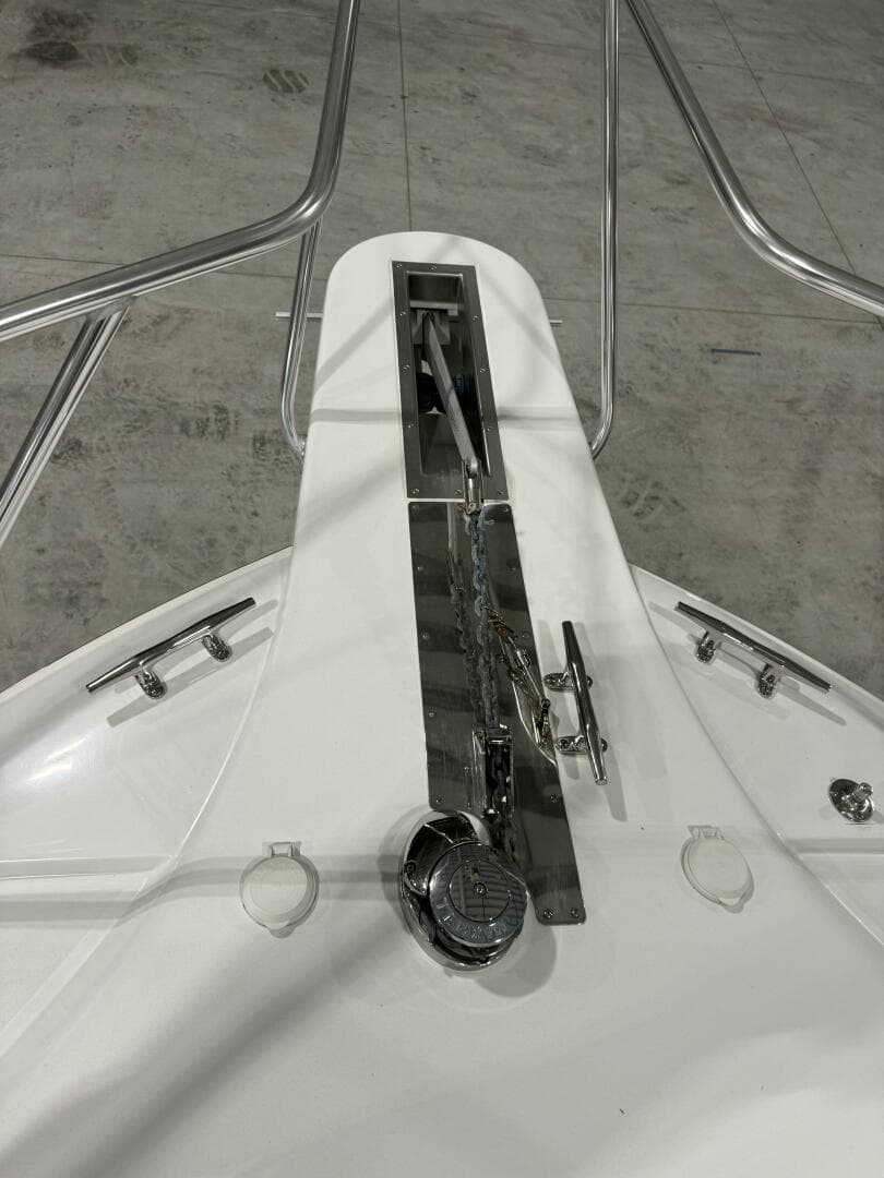 2020 Hatteras GT 45 Express — photo 19