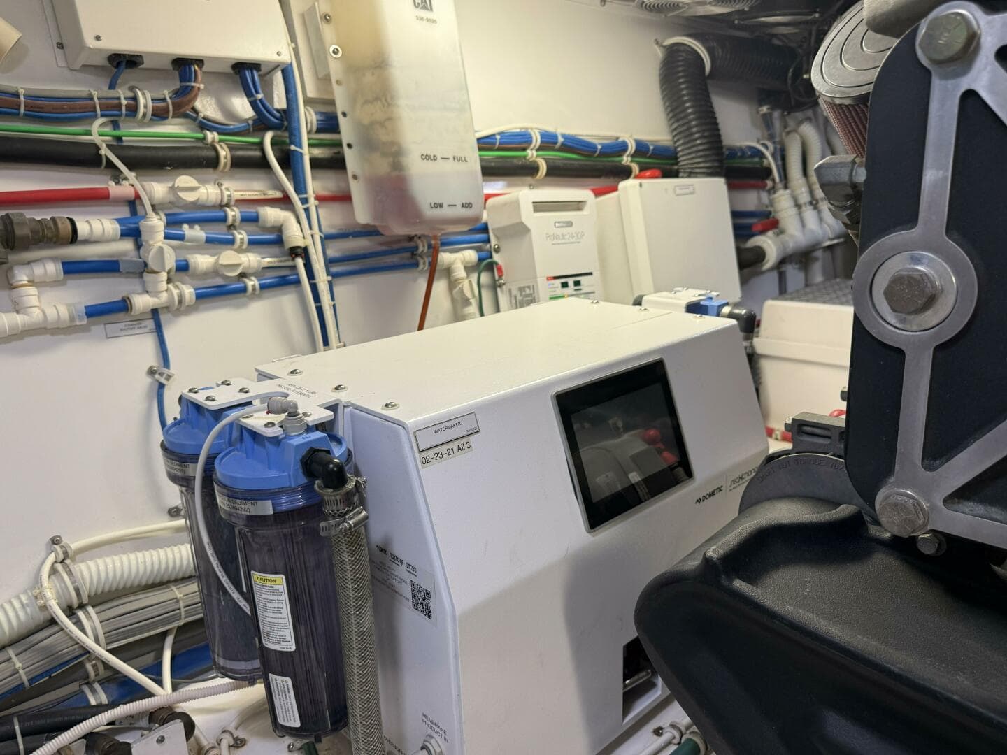 2020 Hatteras GT 45 Express — photo 50