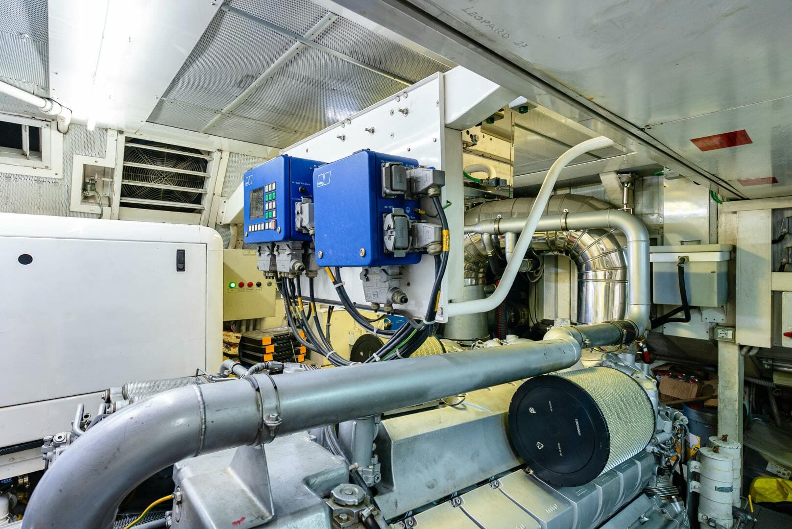 2010 Leopard 27 Sport — photo 53