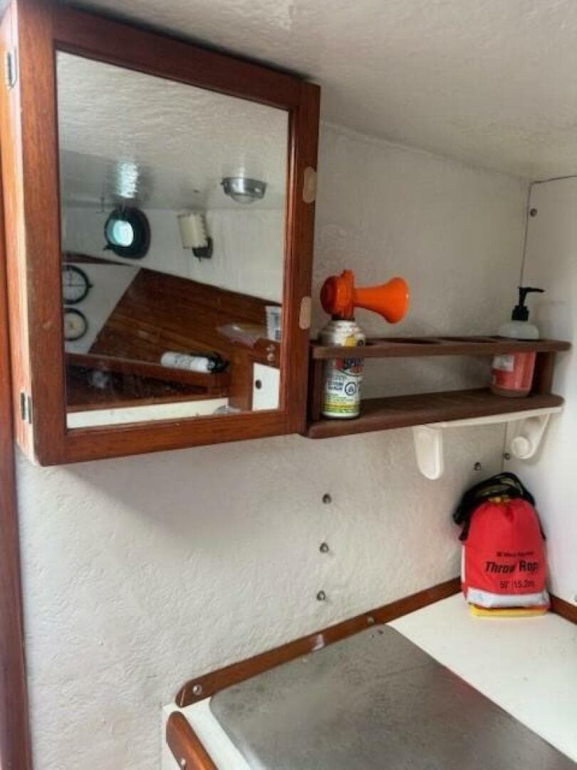 1975 Jarvis Newman — photo 48