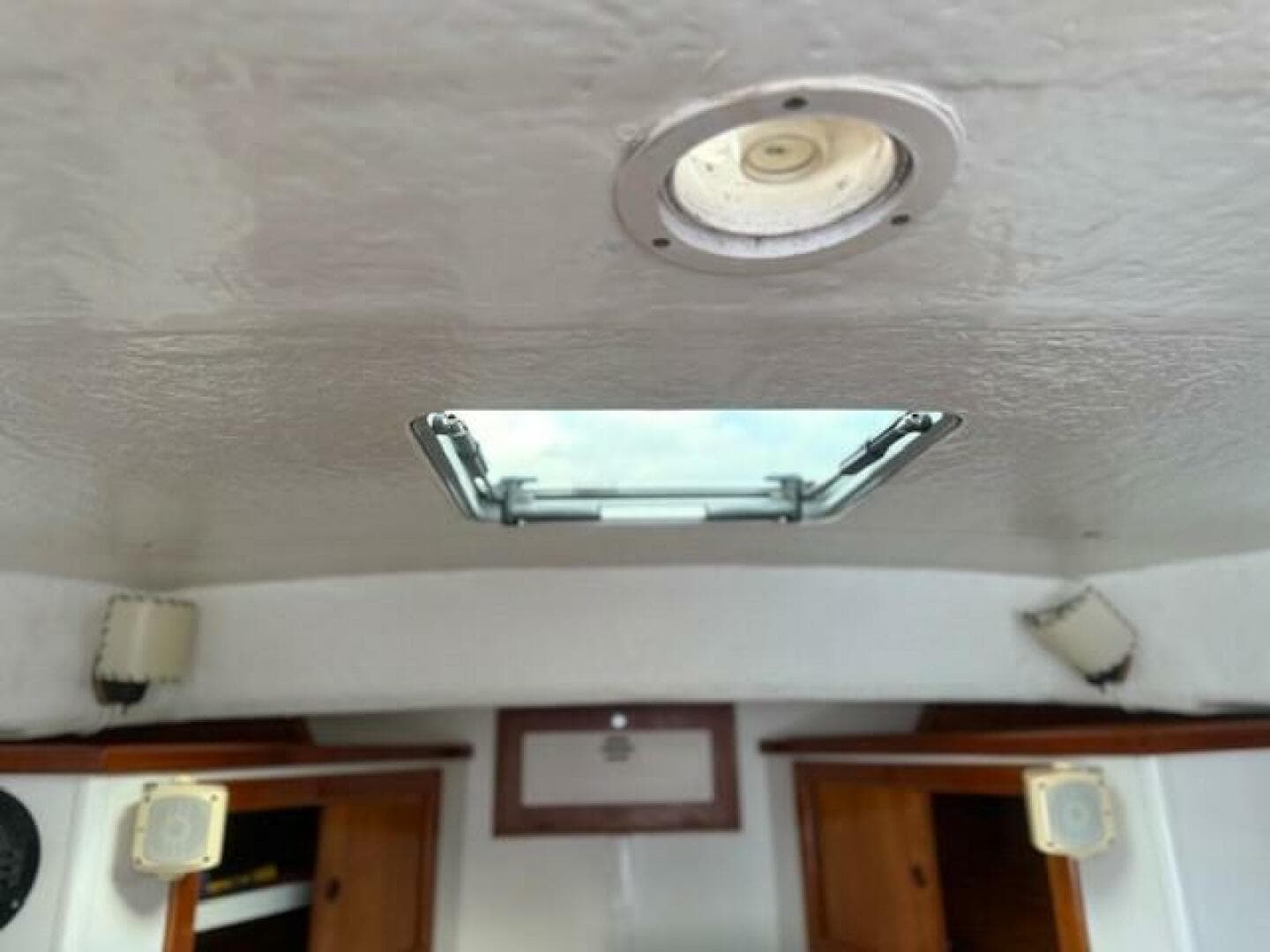 1975 Jarvis Newman — photo 44