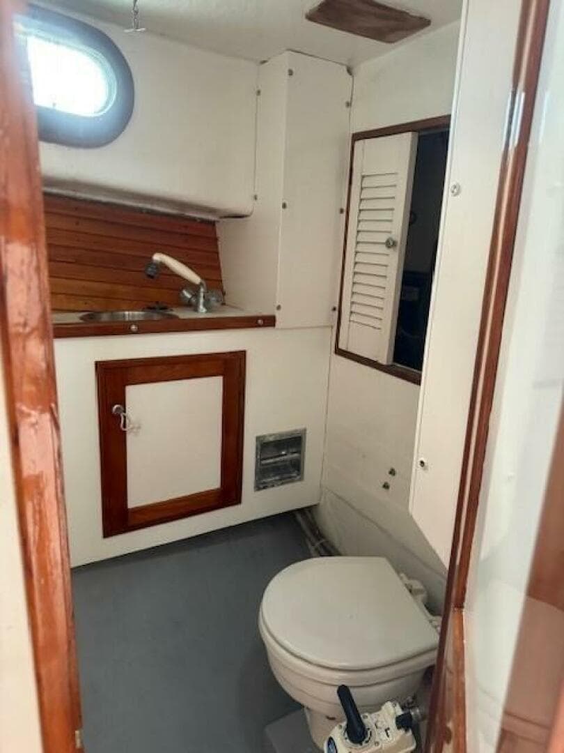 1975 Jarvis Newman — photo 58