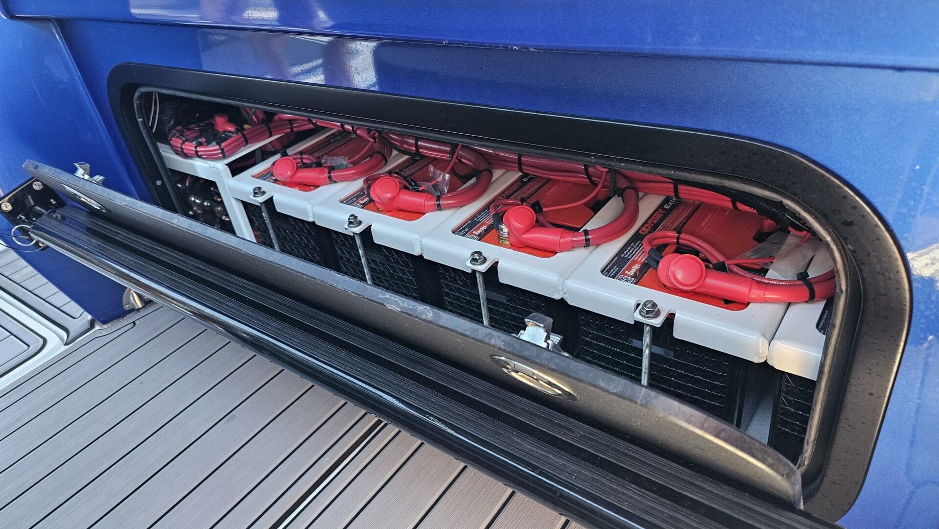 2024 Nor-Tech 390 Sport Center Console — photo 50