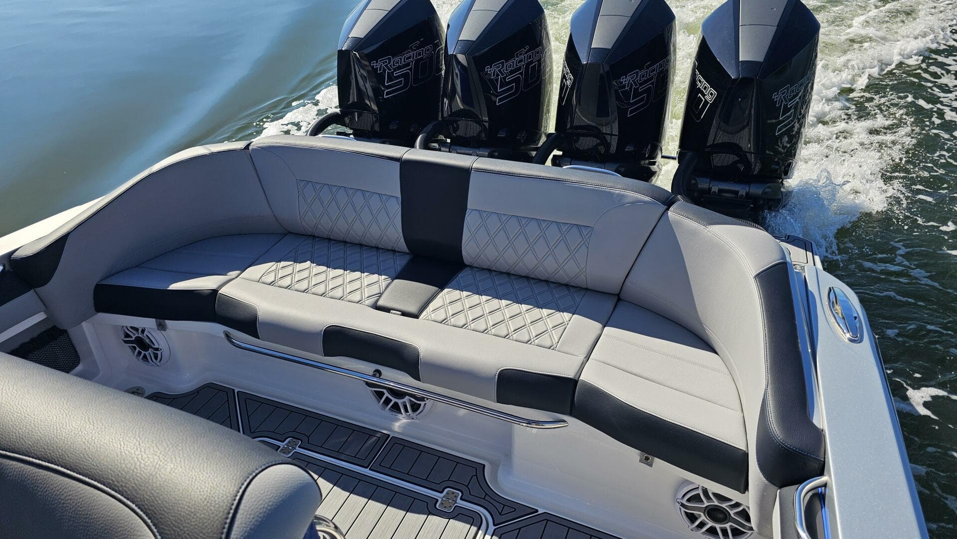 2024 Nor-Tech 390 Sport Center Console — photo 13