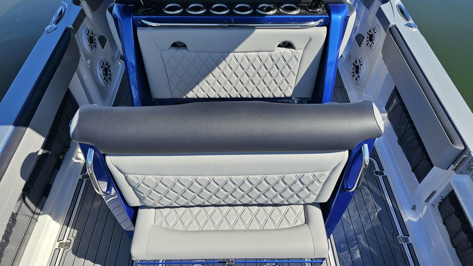 2024 Nor-Tech 390 Sport Center Console — photo 15