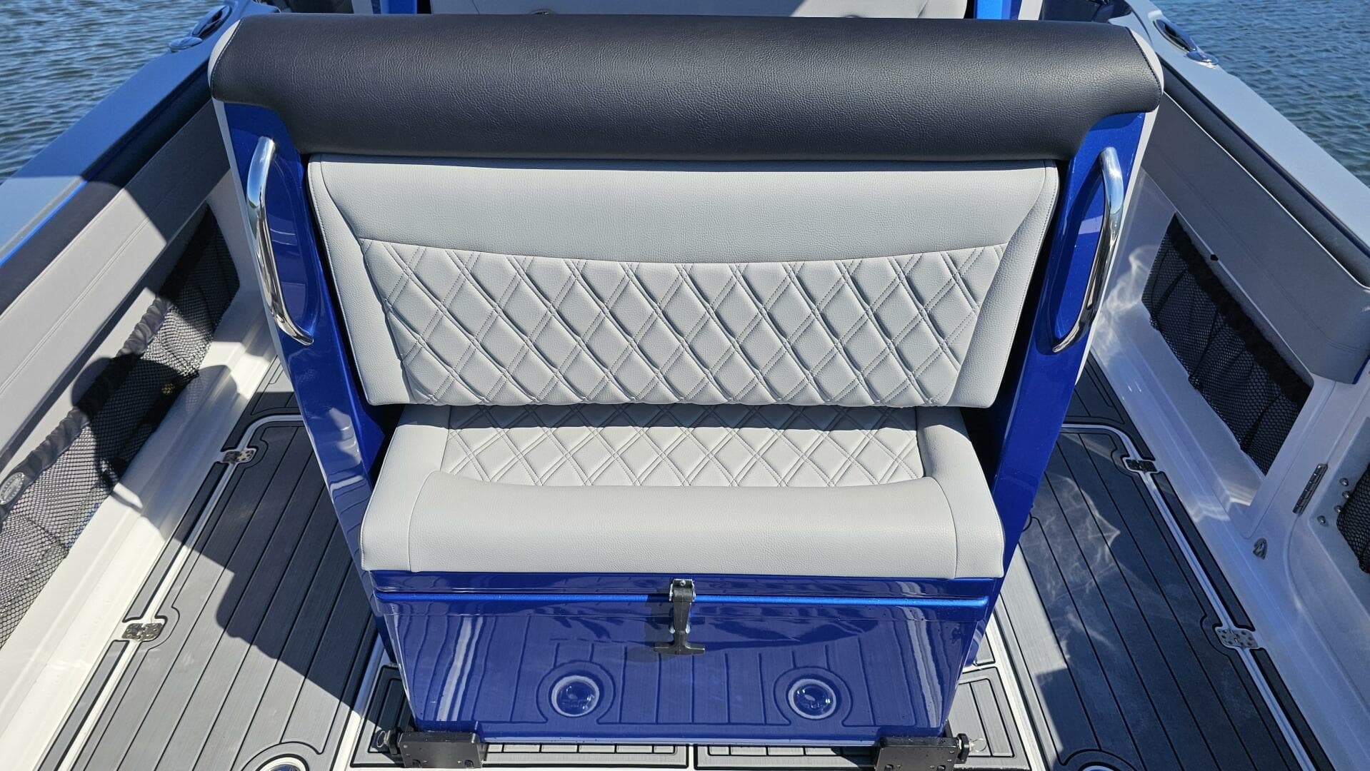 2024 Nor-Tech 390 Sport Center Console — photo 16