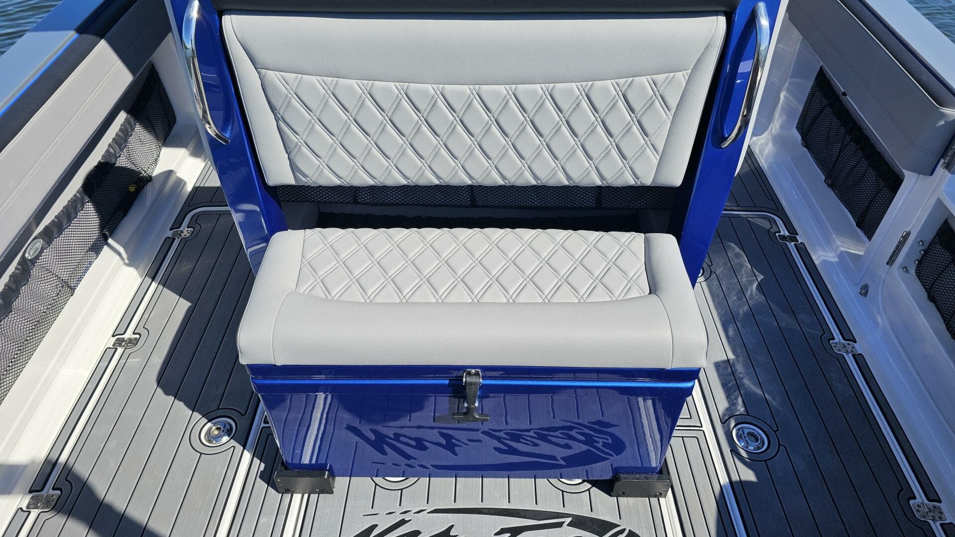 2024 Nor-Tech 390 Sport Center Console — photo 17