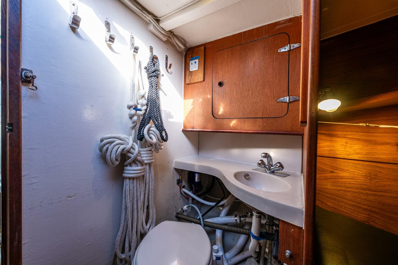 1984 Custom Martin Yachts 32 Lobster — photo 27