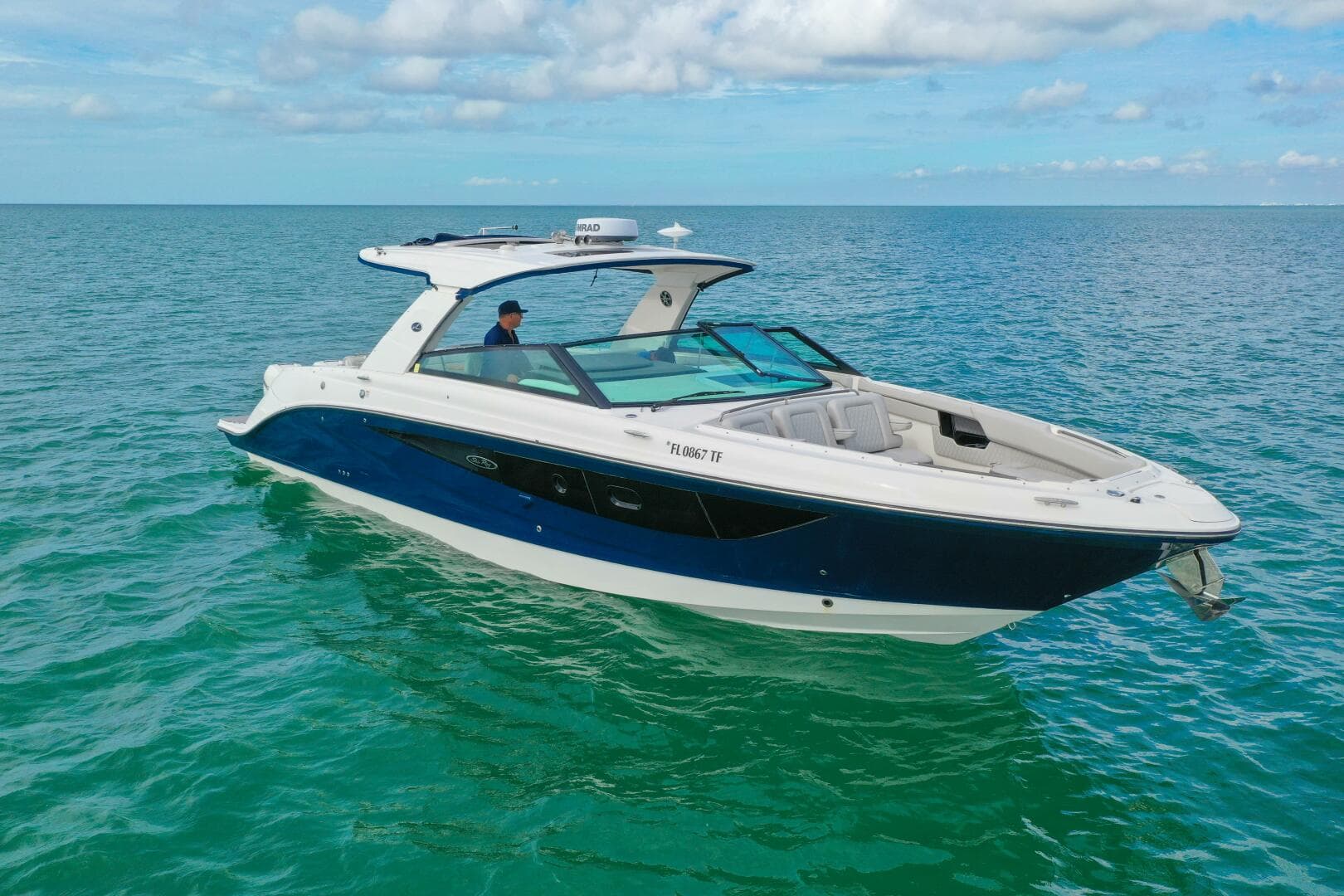 2022 Sea Ray Slx 400 Outboard — photo 8