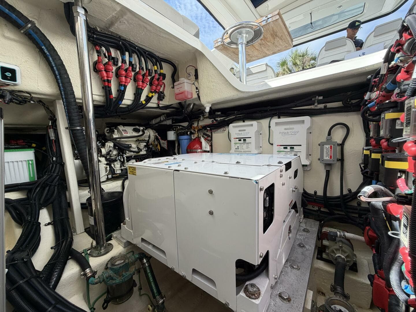 2022 Sea Ray Slx 400 Outboard — photo 59