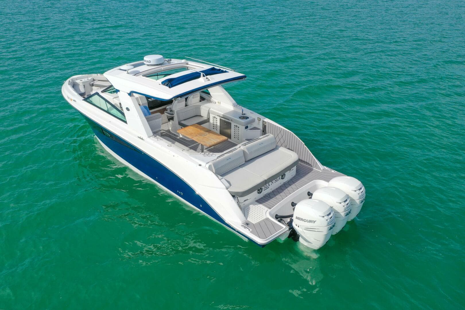 2022 Sea Ray Slx 400 Outboard — photo 65