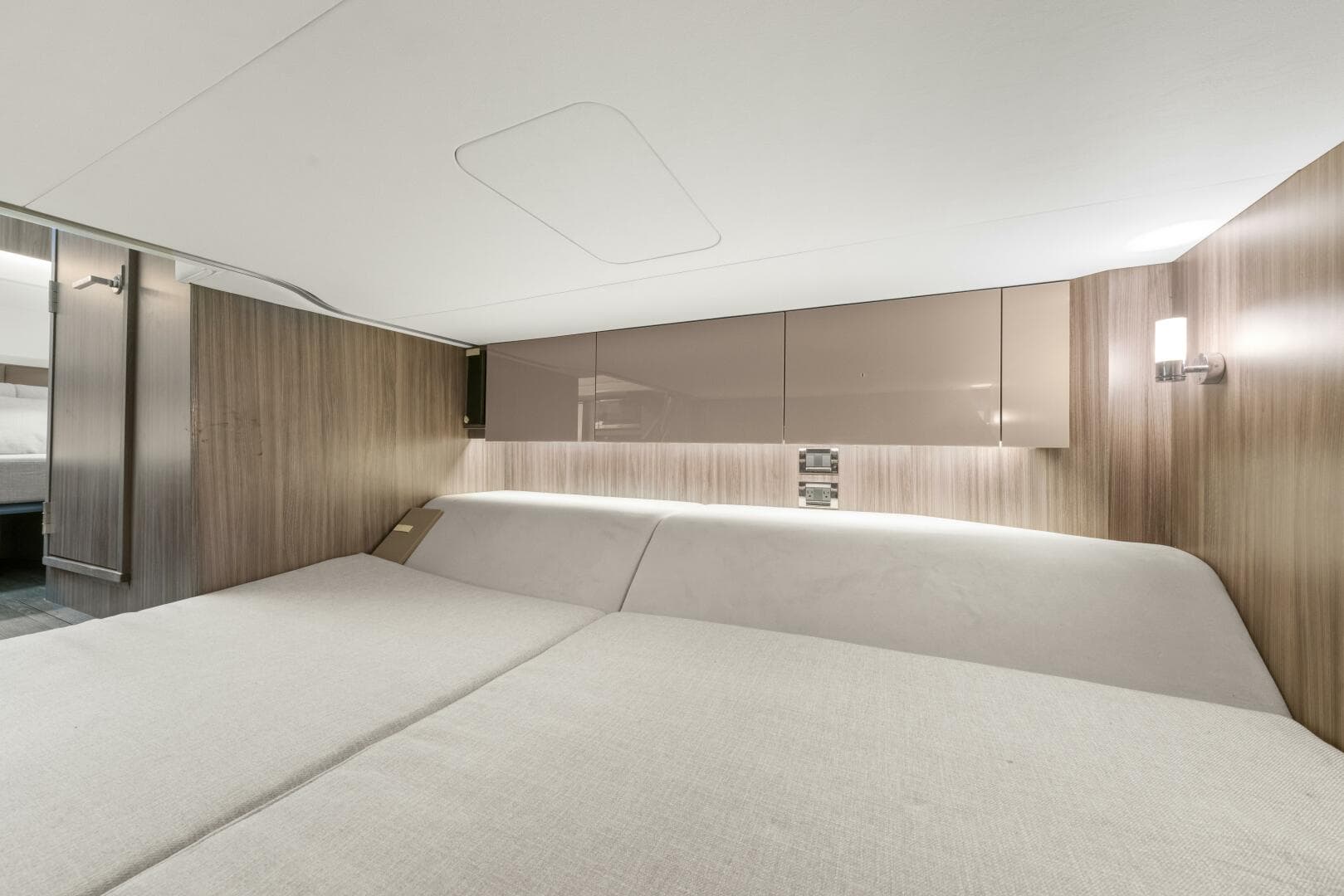 2022 Sea Ray Slx 400 Outboard — photo 49