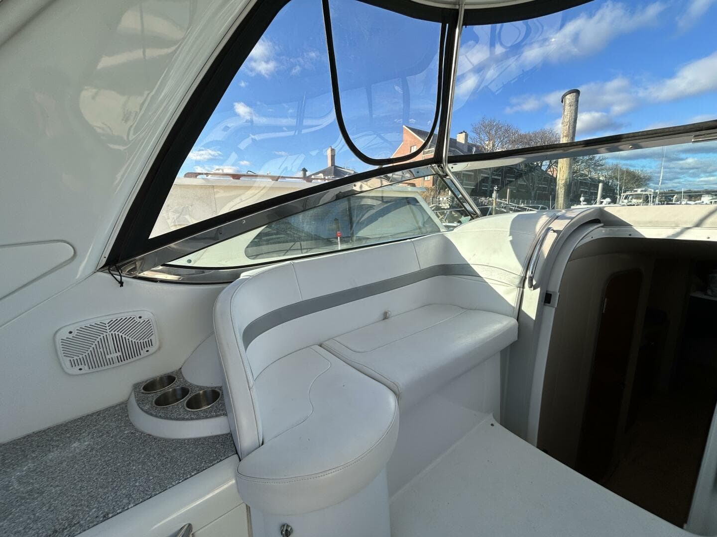 2005 Formula 40 Performance Cruiser — photo 4