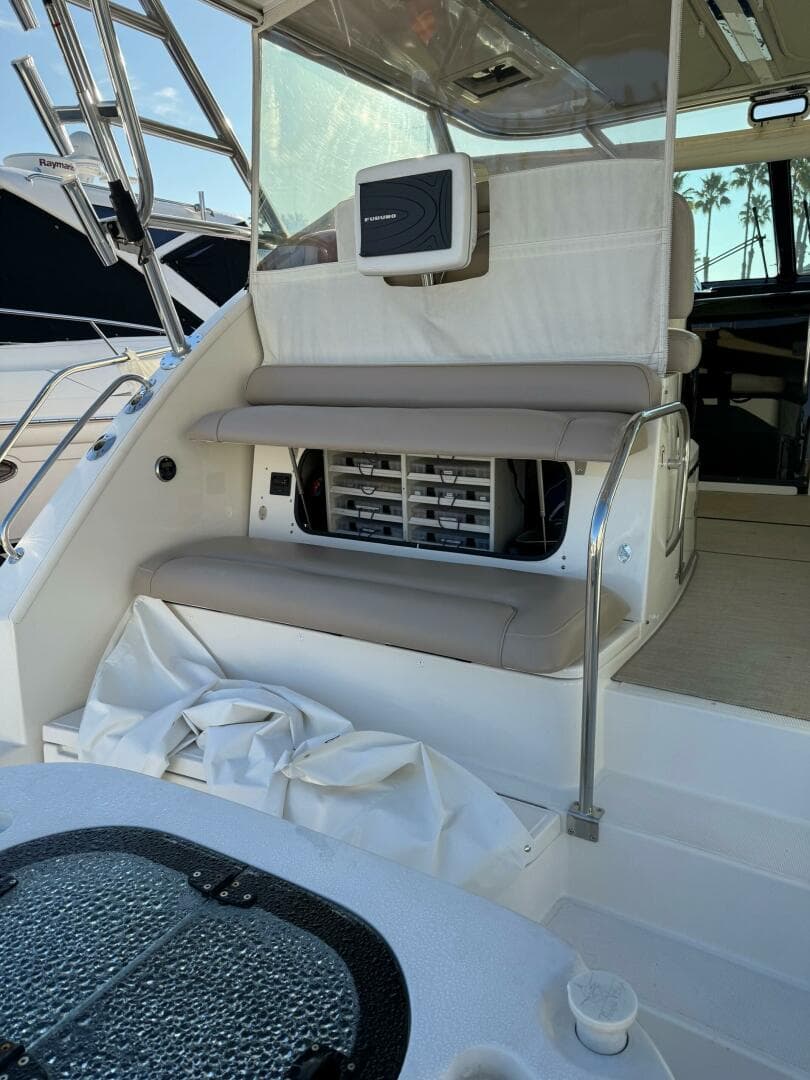 2015 Tiara Yachts 4300 Open — photo 35