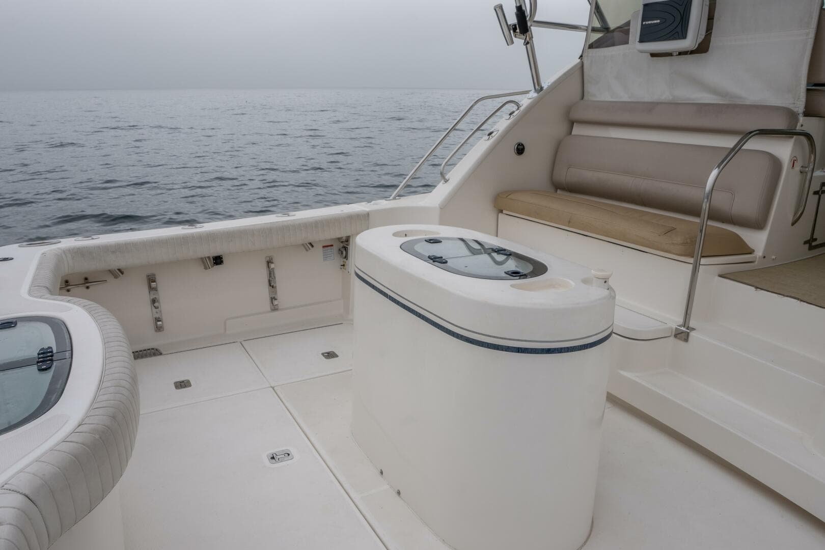 2015 Tiara Yachts 4300 Open — photo 31