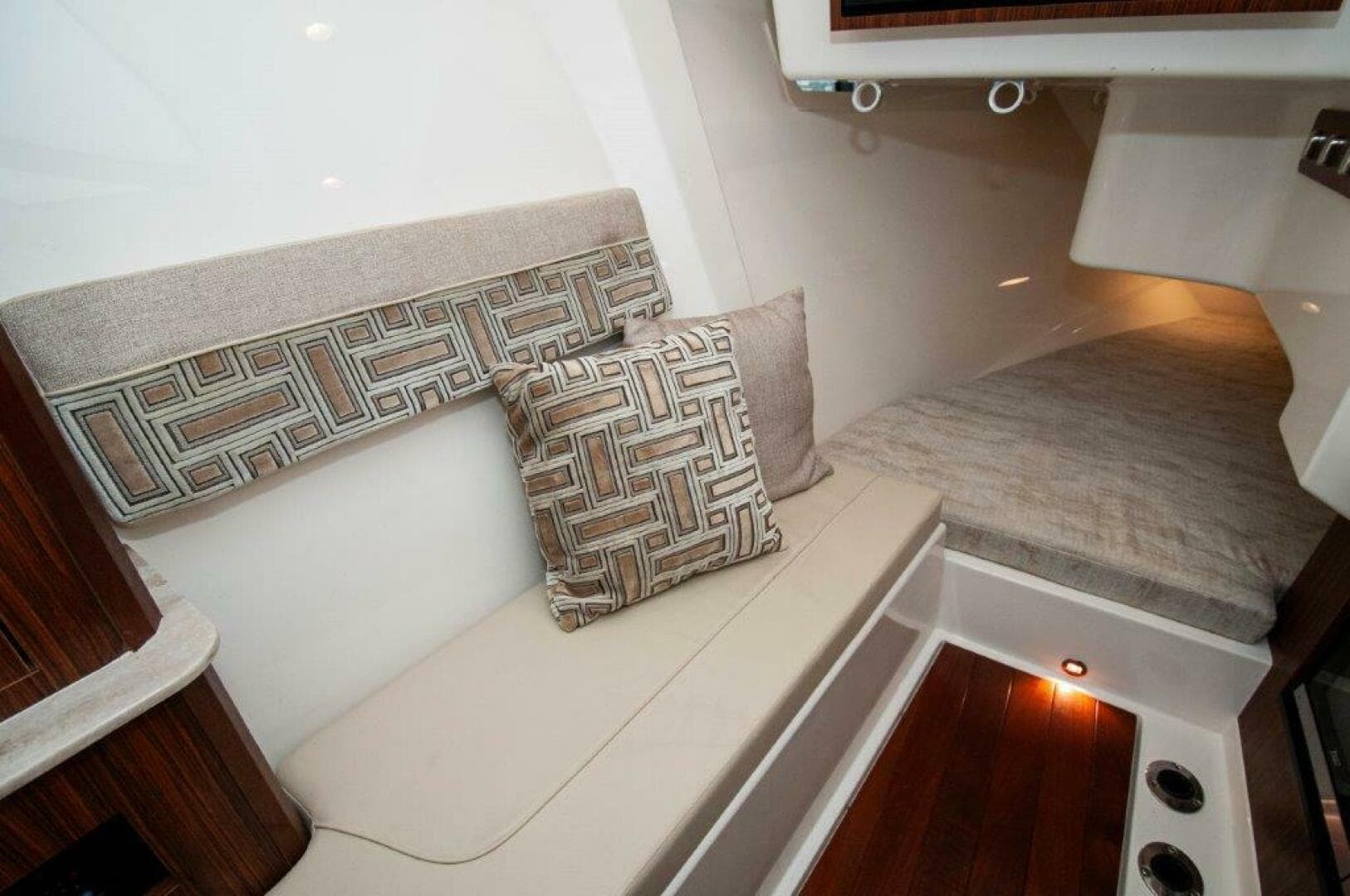 2023 Pursuit DC 365 Dual Console — photo 5