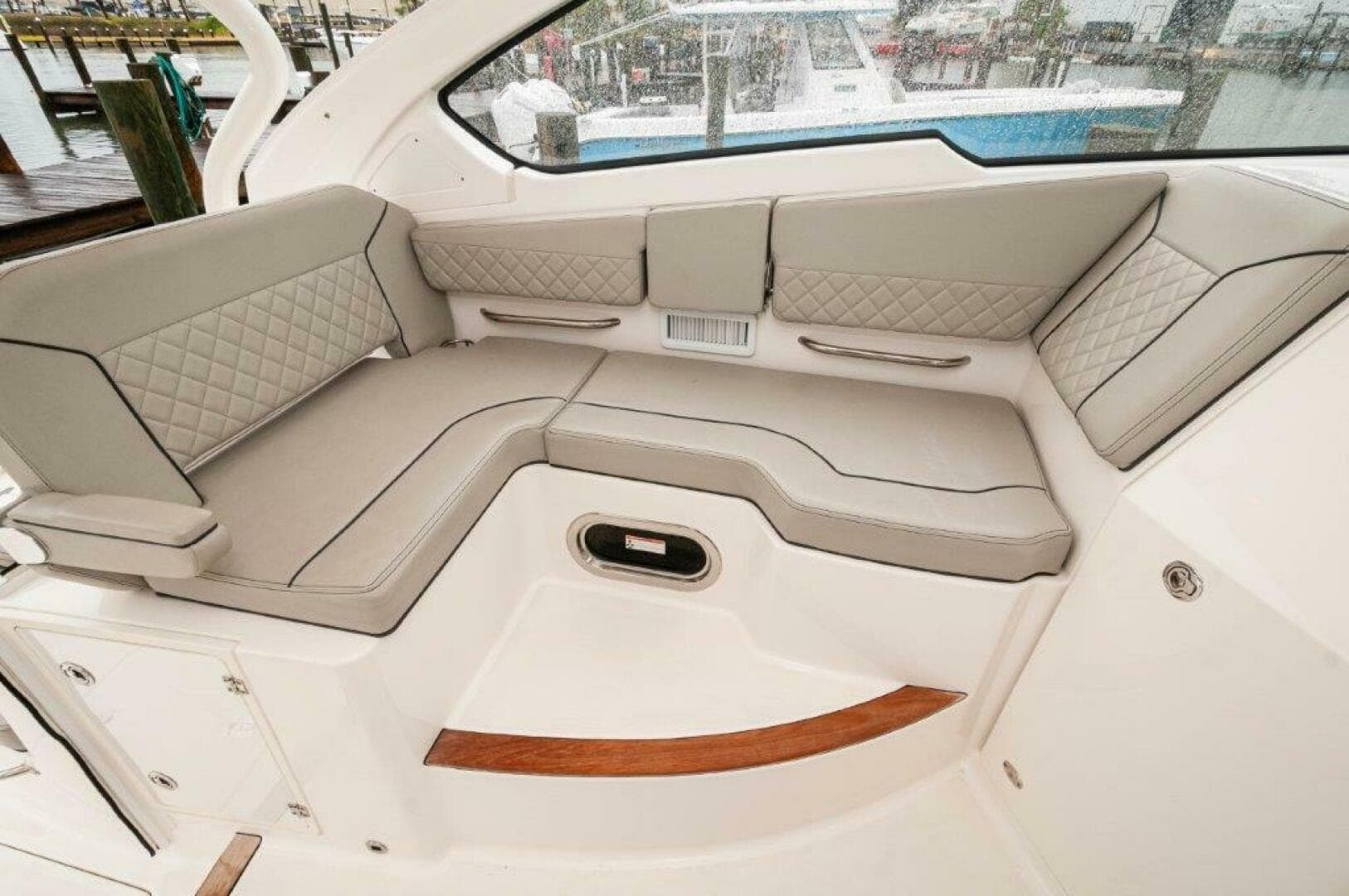 2023 Pursuit DC 365 Dual Console — photo 18