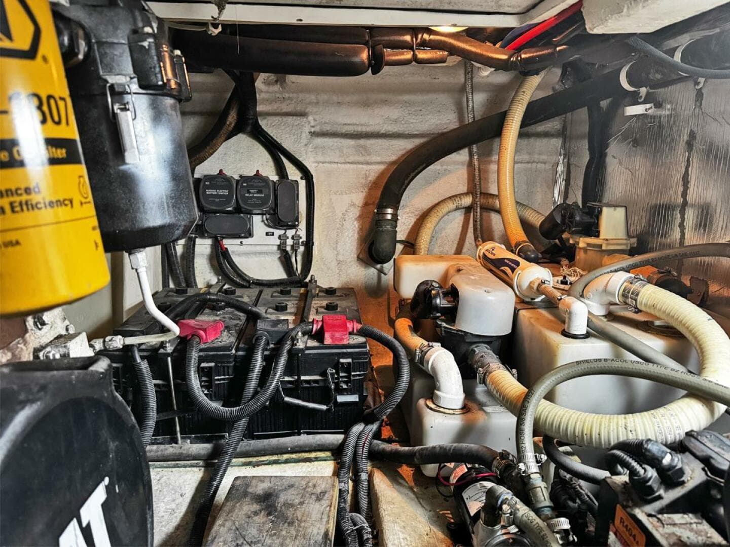 2004 Riviera 40 Sportfish — photo 49