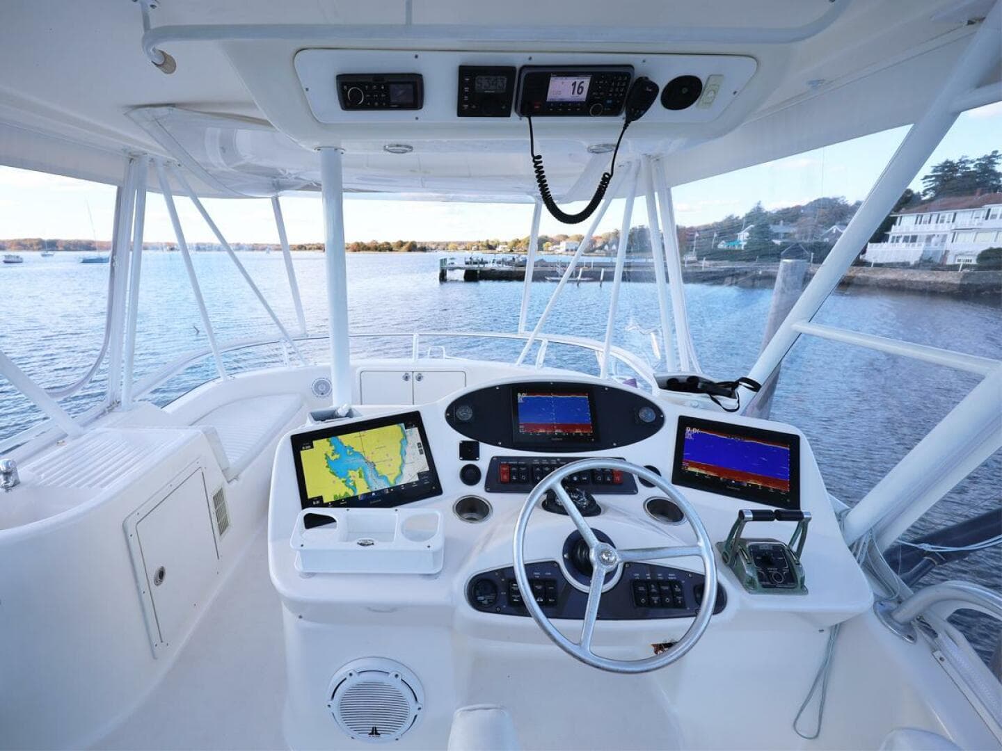 2004 Riviera 40 Sportfish — photo 6