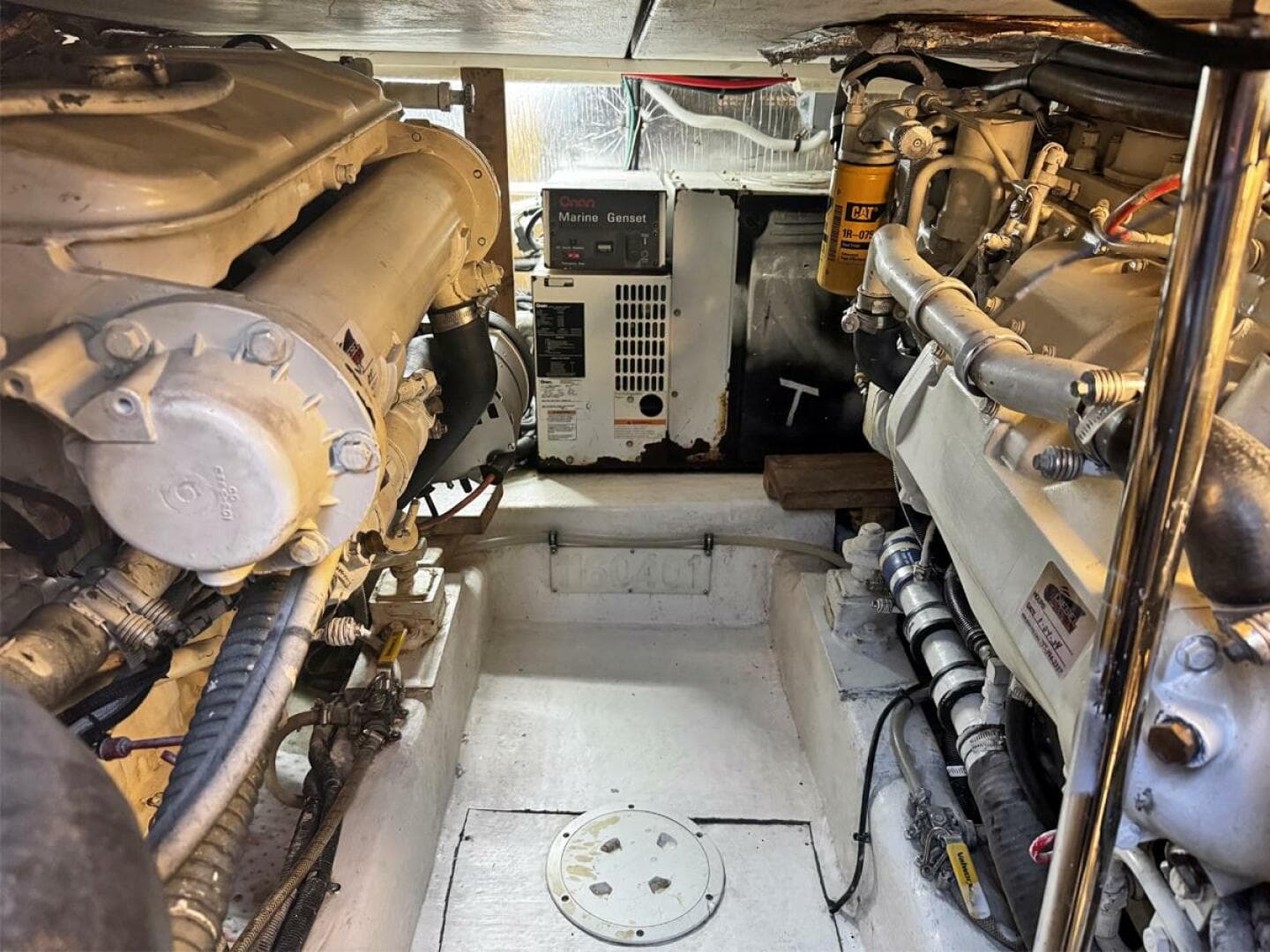 2004 Riviera 40 Sportfish — photo 50