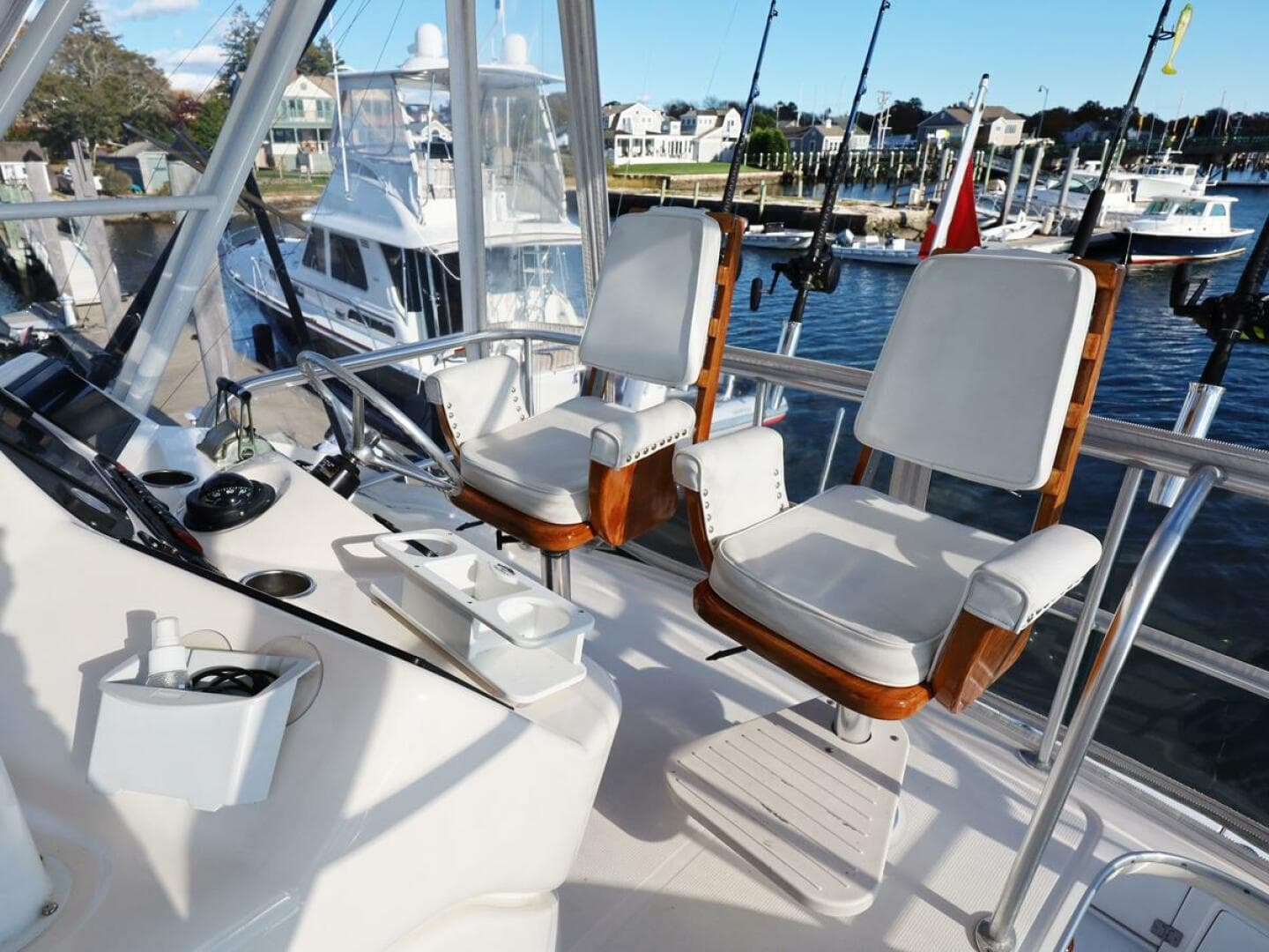 2004 Riviera 40 Sportfish — photo 12