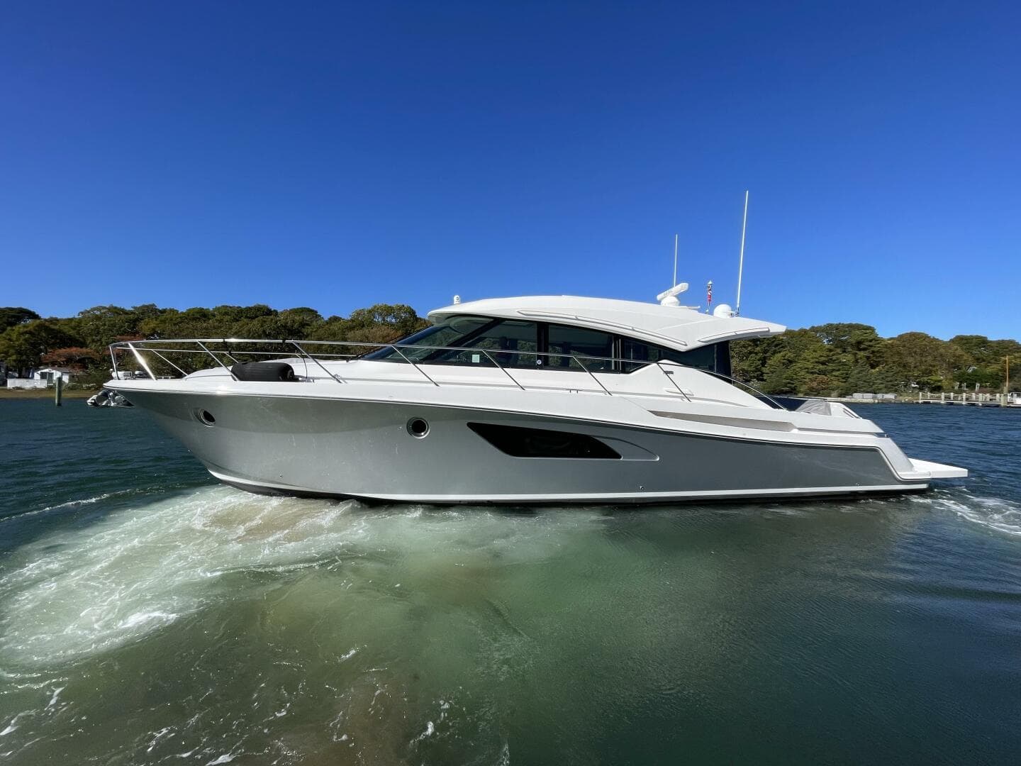 2020 Tiara Yachts C53 Coupe