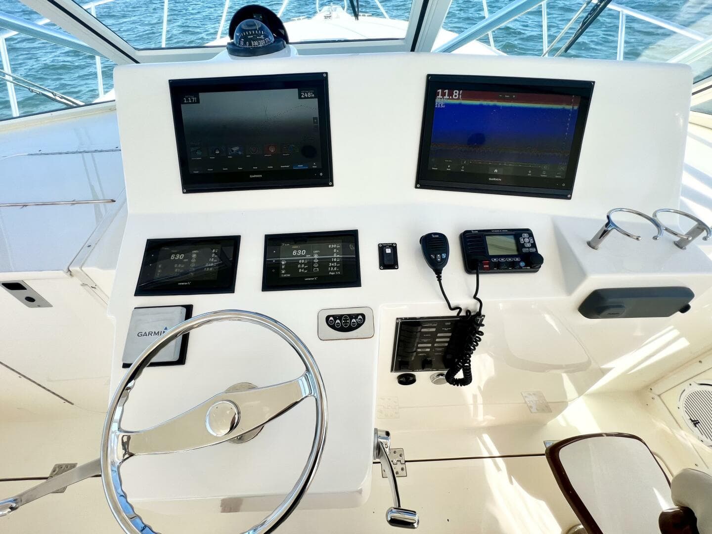 2007 Albemarle 41 Express — photo 23