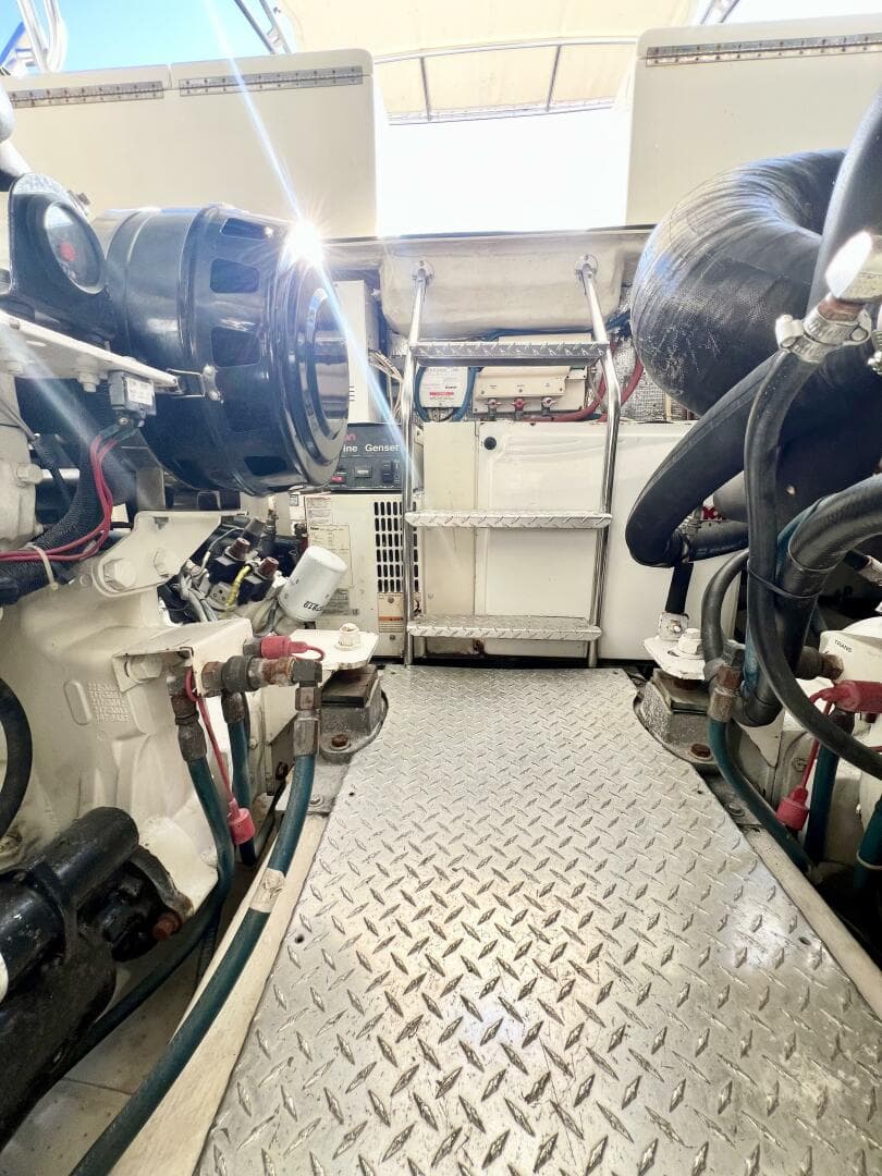 2007 Albemarle 41 Express — photo 51