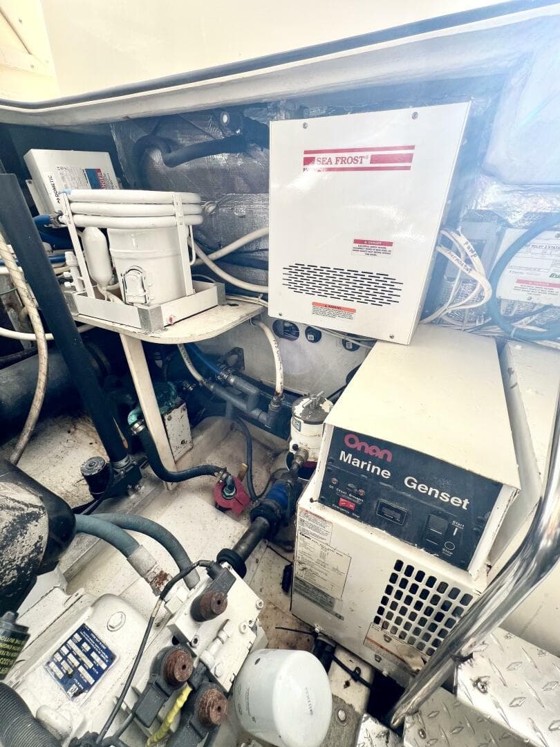 2007 Albemarle 41 Express — photo 52