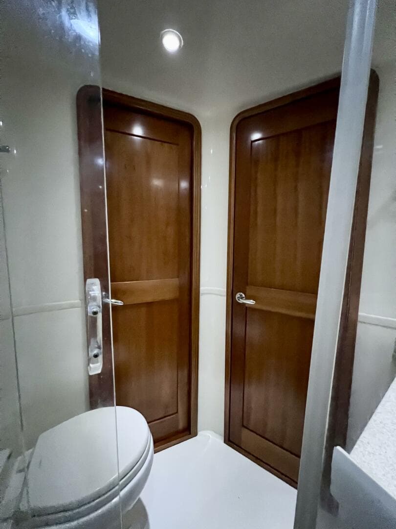 2007 Albemarle 41 Express — photo 46