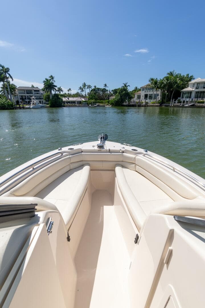 2018 Grady-White — photo 16