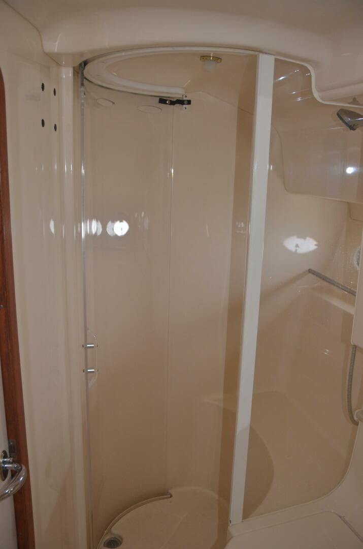 2001 Sea Ray 460 Sundancer — photo 55