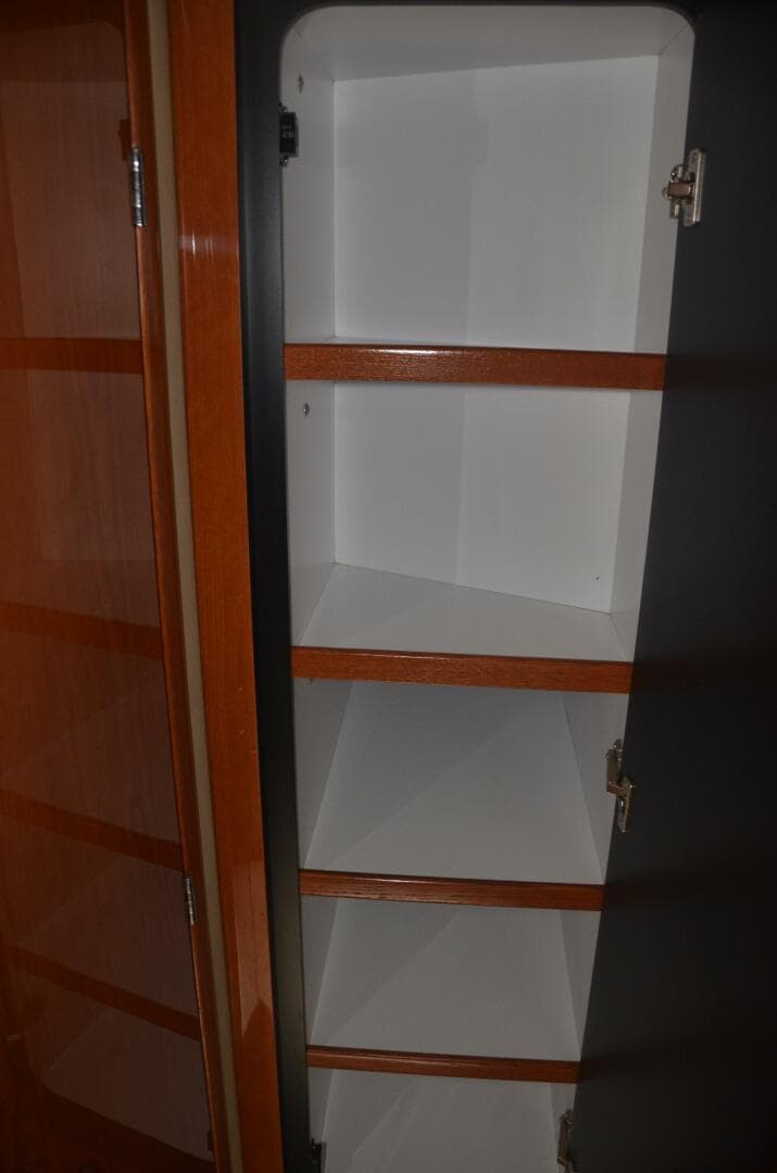 2001 Sea Ray 460 Sundancer — photo 54