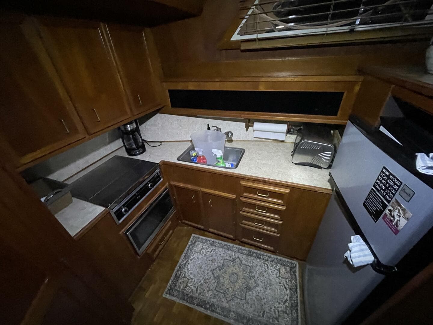 1986 Egg Harbor 40 — photo 37