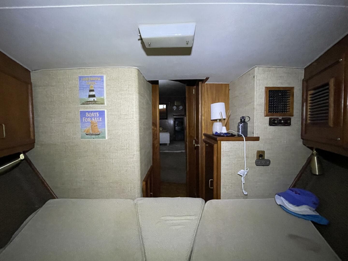 1986 Egg Harbor 40 — photo 46