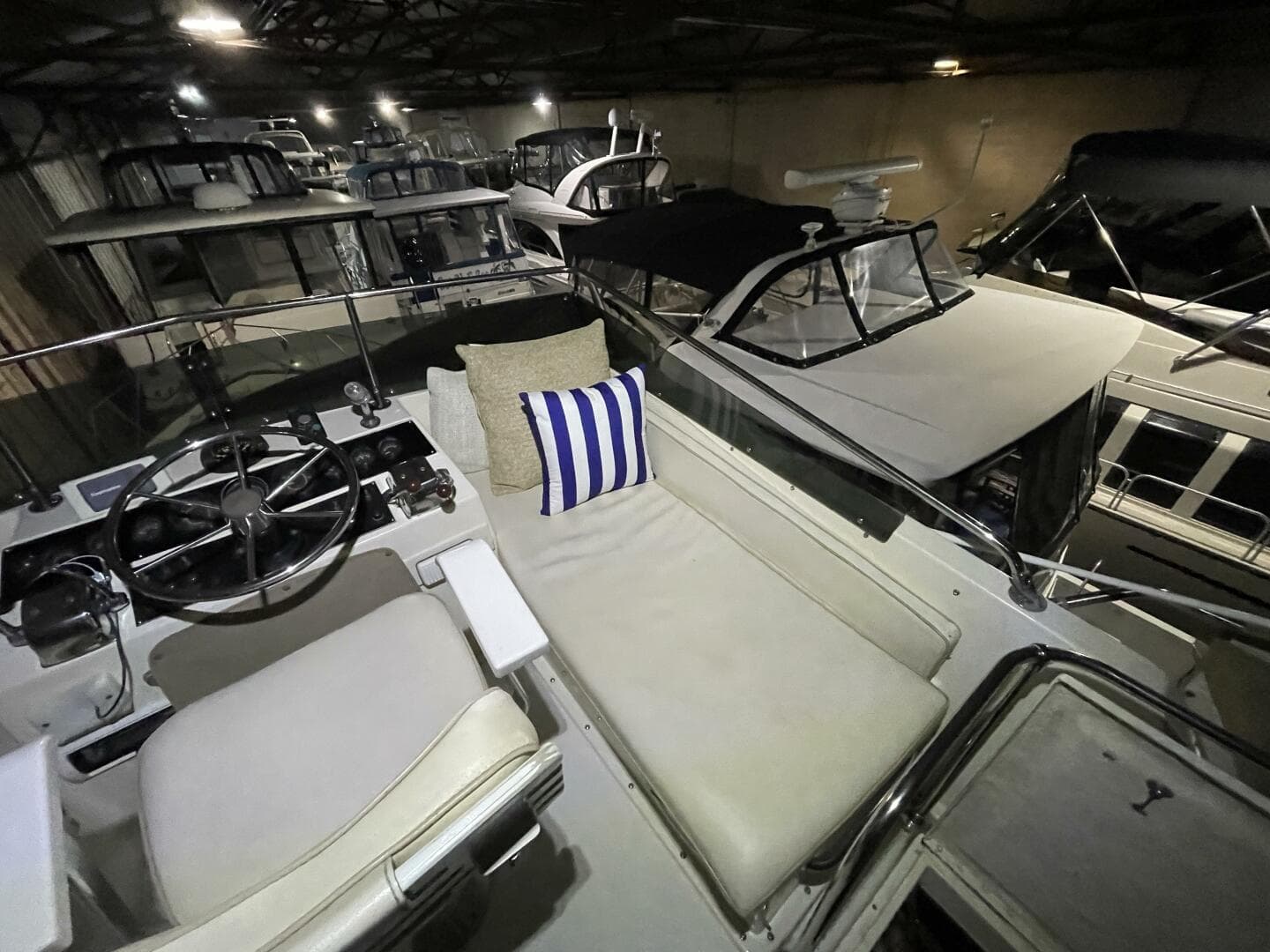 1986 Egg Harbor 40 — photo 6